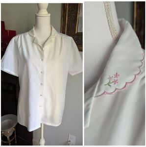 Vintage Sears Womens Large White Floral Embroidery Accent Collar ButtonUp Blouse